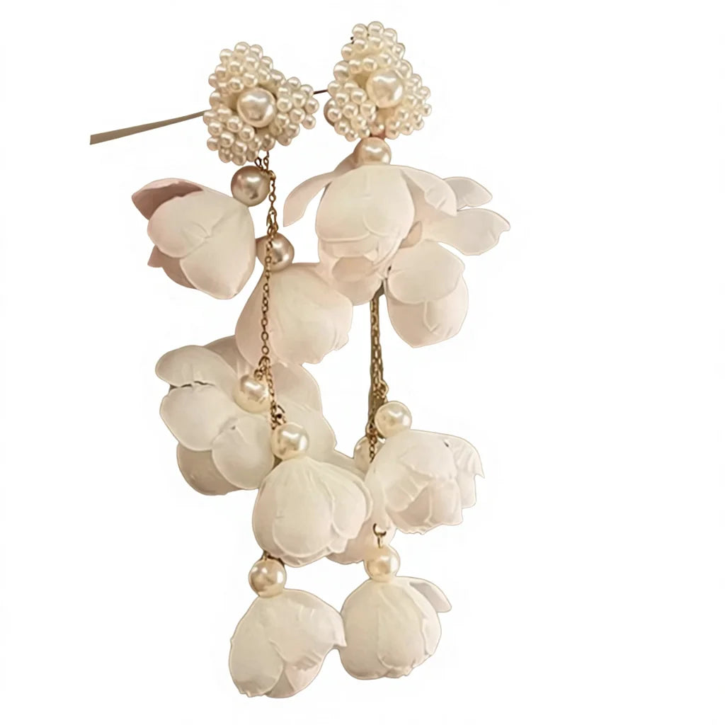 Château Élégance Floral Pearl Drop Earrings