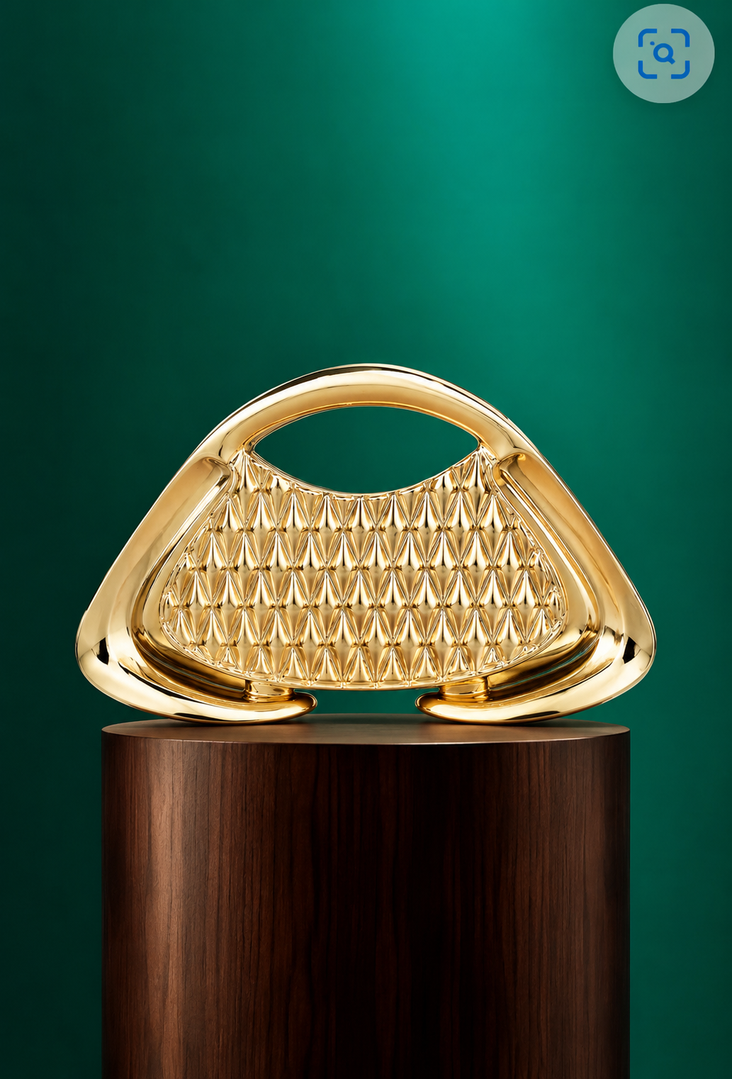 Château Élégance L’Arc Doré Evening Bag