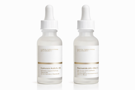 Essence d’Hydratation Pure
Sérum à l’Acide Hyaluronique · Château Élégance