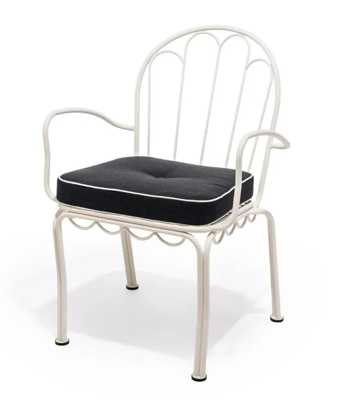 Château Élégance® Le Jardin Éternel™ – Luxury Patio Dining Set