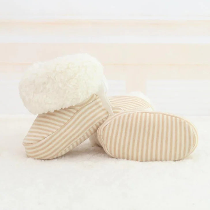 CHÂTEAU ÉLÉGANCE BÉBÉ™ — SOFT COTTON BABY BOOTIES