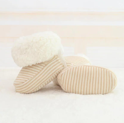 CHÂTEAU ÉLÉGANCE BÉBÉ™ — SOFT COTTON BABY BOOTIES