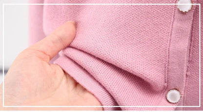 Château Élégance – Knit Dress with Bow Detail & Heritage Skirt