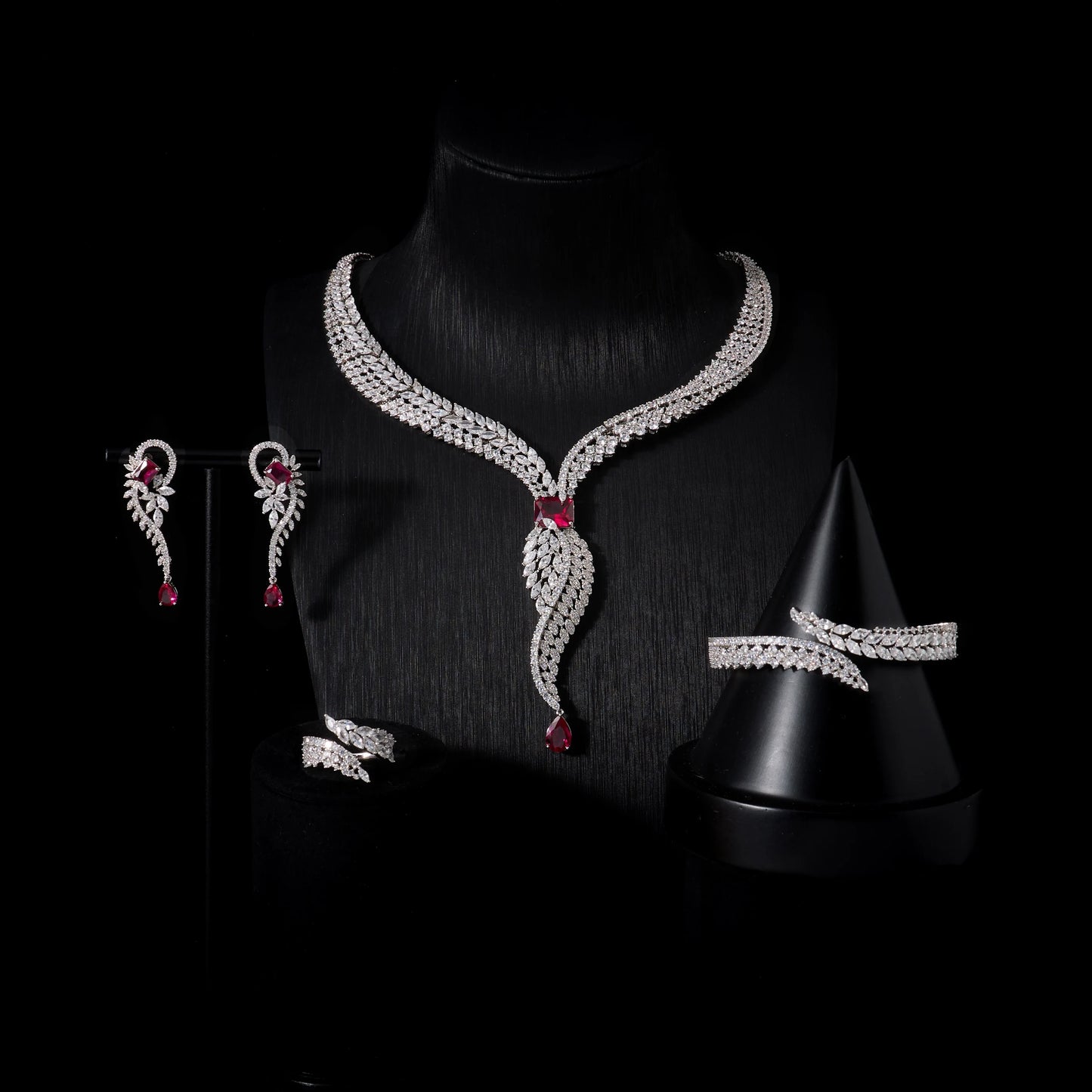 L’Éclat Carmín – Bridal Zirconia Jewellery Set
