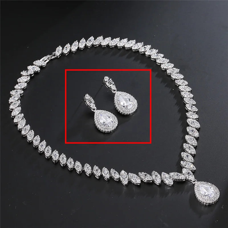 L’Éclat Rouge – Luxury Crystal Zircon Jewellery Set