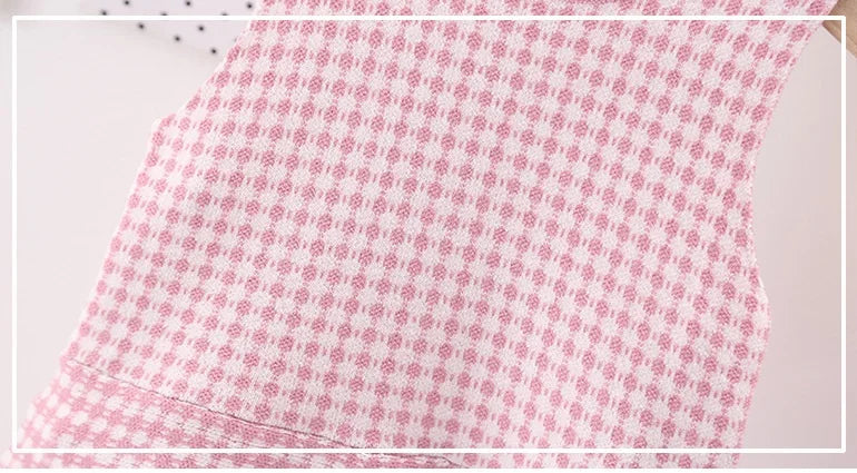 Château Élégance – Knit Dress with Bow Detail & Heritage Skirt