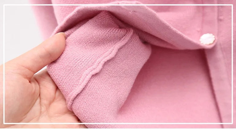 Château Élégance – Knit Dress with Bow Detail & Heritage Skirt