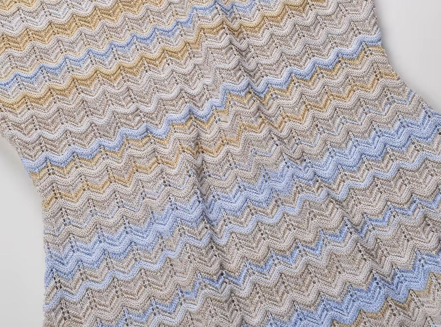Château Élégance Azure Gold Zigzag Knit Maxi Dress