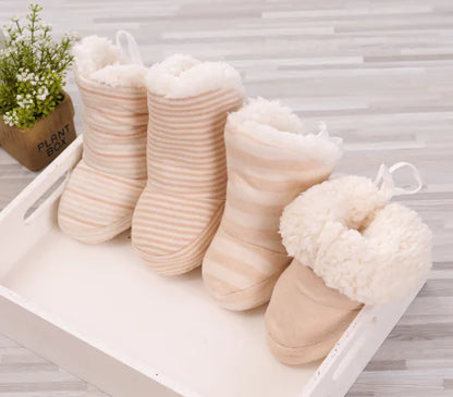 CHÂTEAU ÉLÉGANCE BÉBÉ™ — SOFT COTTON BABY BOOTIES