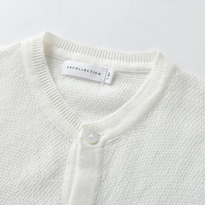 Élise Blanche™ – Cardigan en Coton Pur pour Enfants
Timeless softness. Quiet elegance.