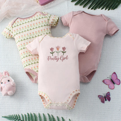 Éléphant d’Été – Three-Piece Baby Bodysuit Set
A refined summer essential for newborn girls.
