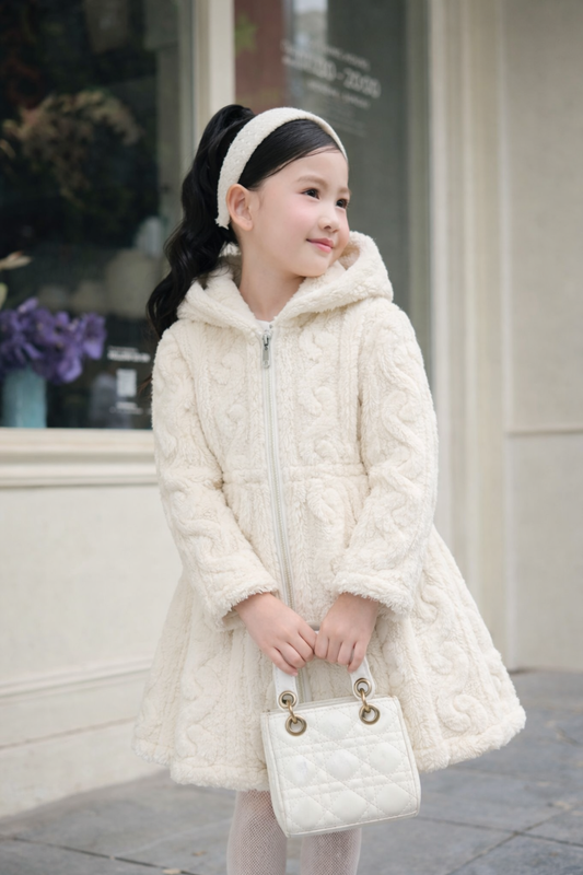 Le Cocon – Soft Quilted Hooded Coat for Little Girls