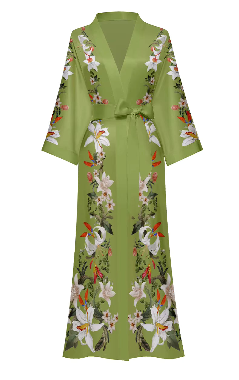 Jardin de Nuit Robe – Château Élégance
Floral Satin Kimono Robe with Silken Tie